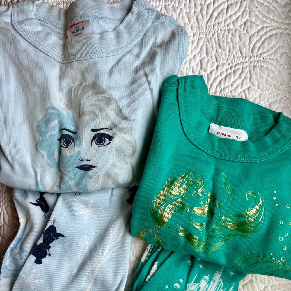 Hanna Andersson PJ Bundle - Frozen & Ariel